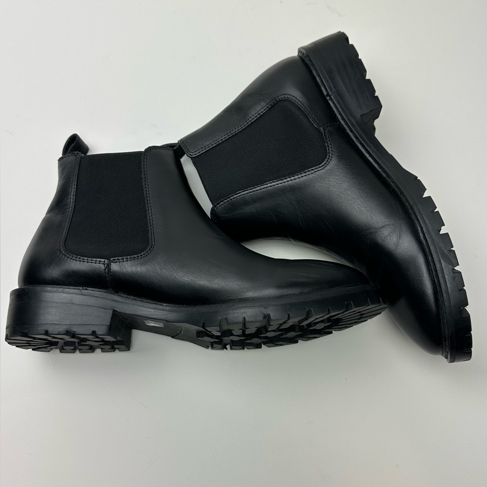 Steve Madden Chelsea Boots Women’s 8M